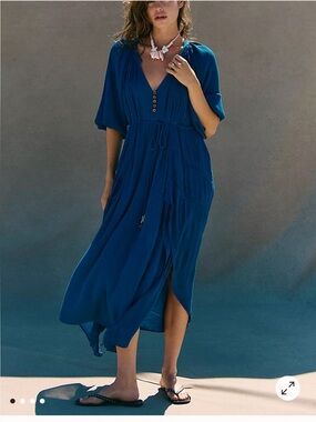 Free People Pleanty of Love maxi dress size xs, will fit medium to large, NWT